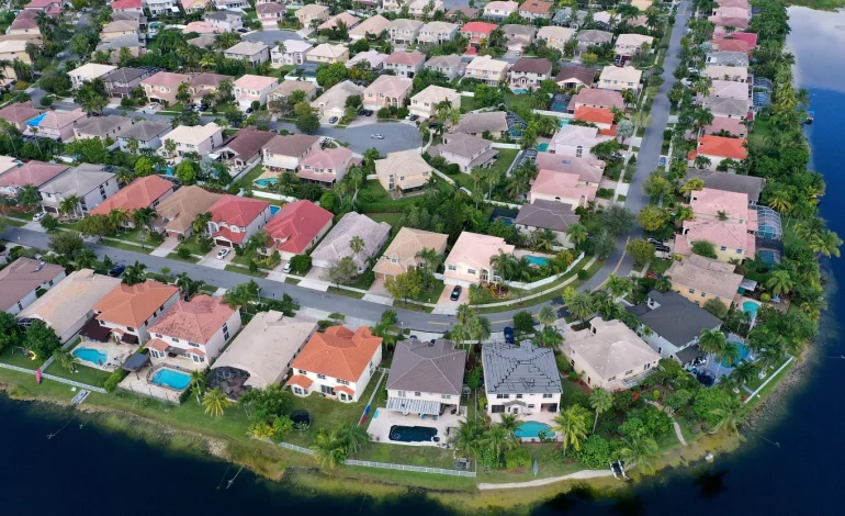 Trump’s Plan to Curb Home Buying by Investors Throws Family Offices Into Uncertainty