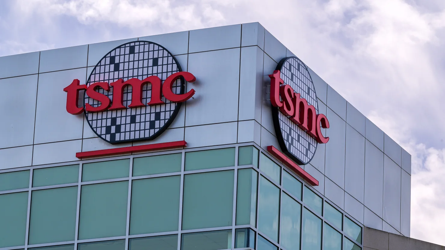 TSMC Smashes Records Again as AI Chip Demand Drives Profit Surge