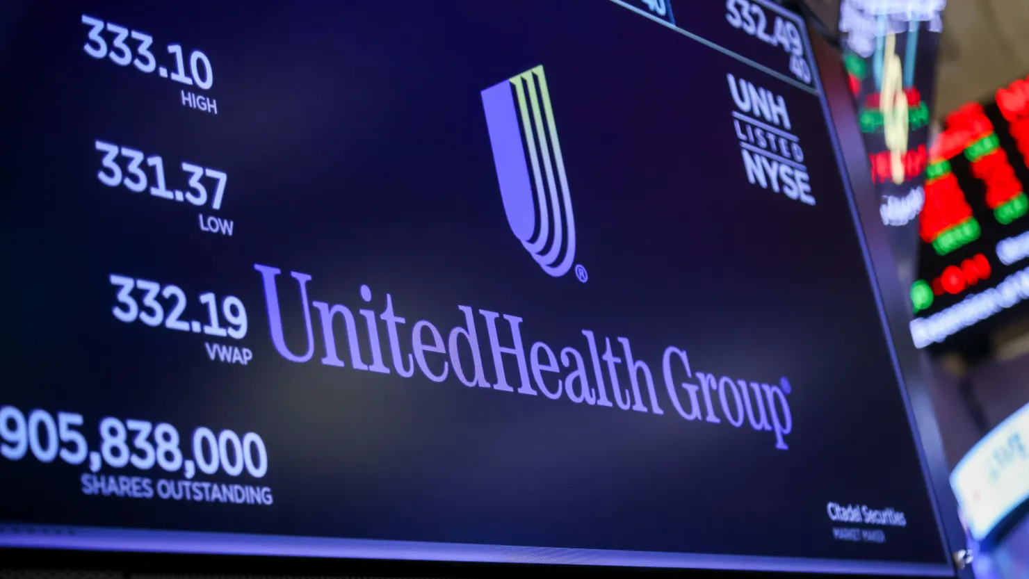 UnitedHealth Squeaks Past EPS Estimates but Warns Revenue Will Fall as it Fights for a Comeback
