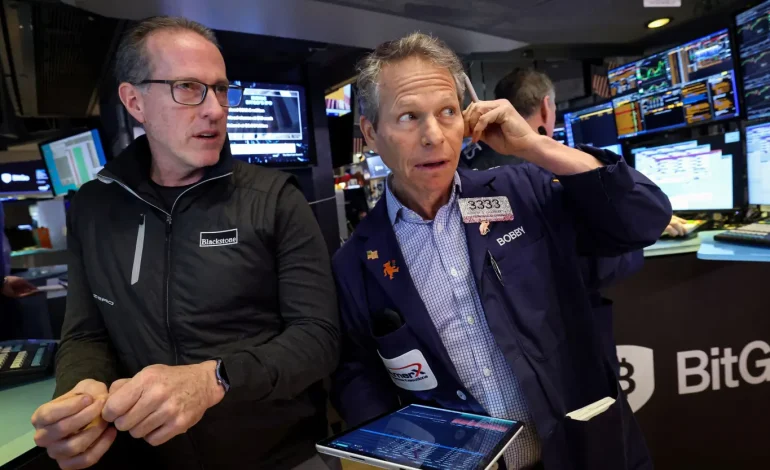 S&P 500 rises as Apple, Meta gain ahead of earnings