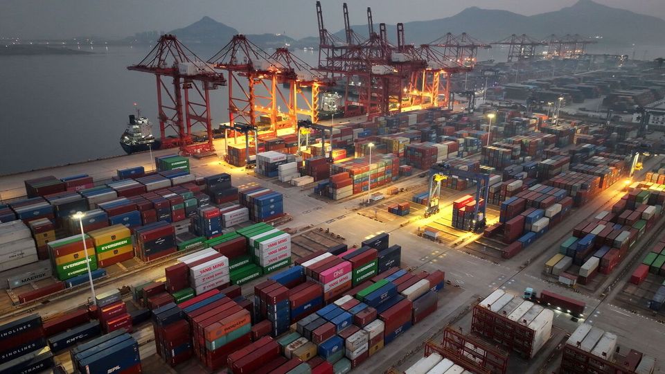 China Hits Its GDP Target – But Economists Say It’s Kind of a Strange Victory