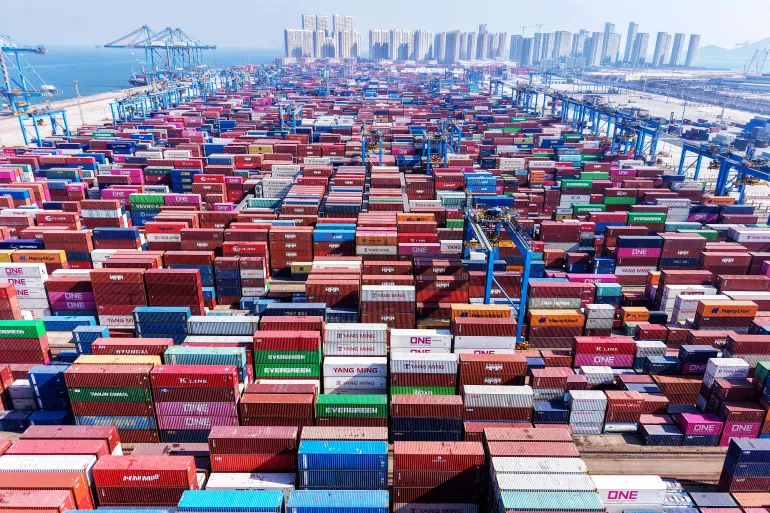 China’s trade surplus hits record $1.2tn as exporters sidestep US tariff war