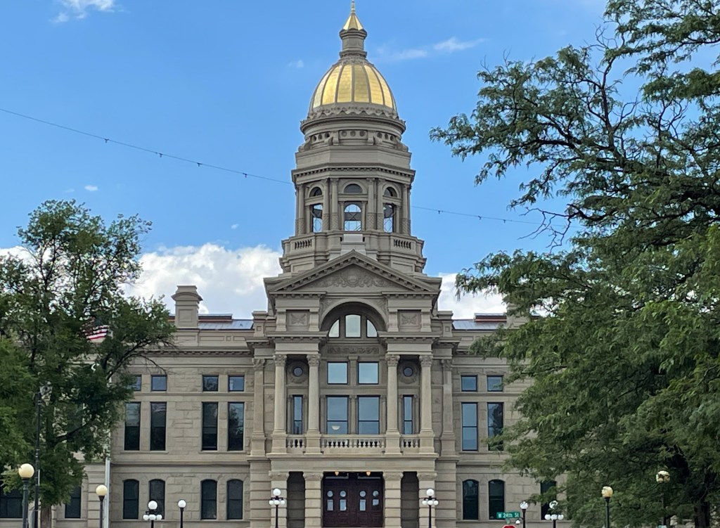 Got stray cash? Gordon names Feb. 1 “Unclaimed Property Day” – nearly $350M waits in Wyoming