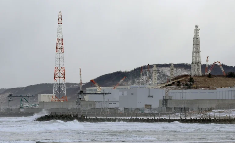 TEPCO shuts Kashiwazaki-Kariwa reactor hours after comeback