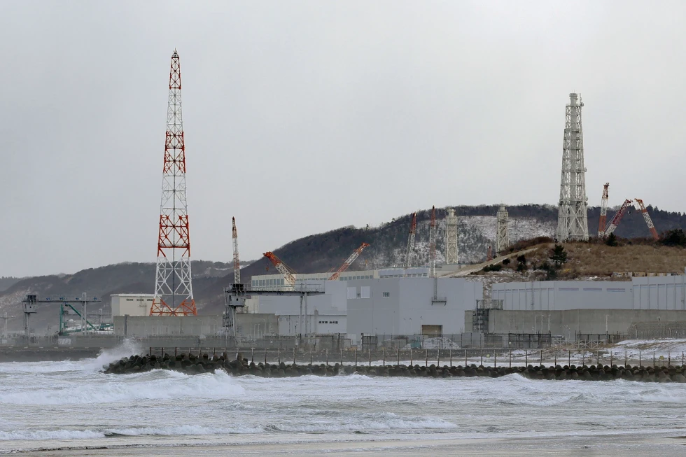 TEPCO shuts Kashiwazaki-Kariwa reactor hours after comeback