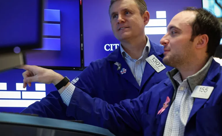 Hedge Funds Pocketed $24B Shorting Software — and Now they’re Piling in