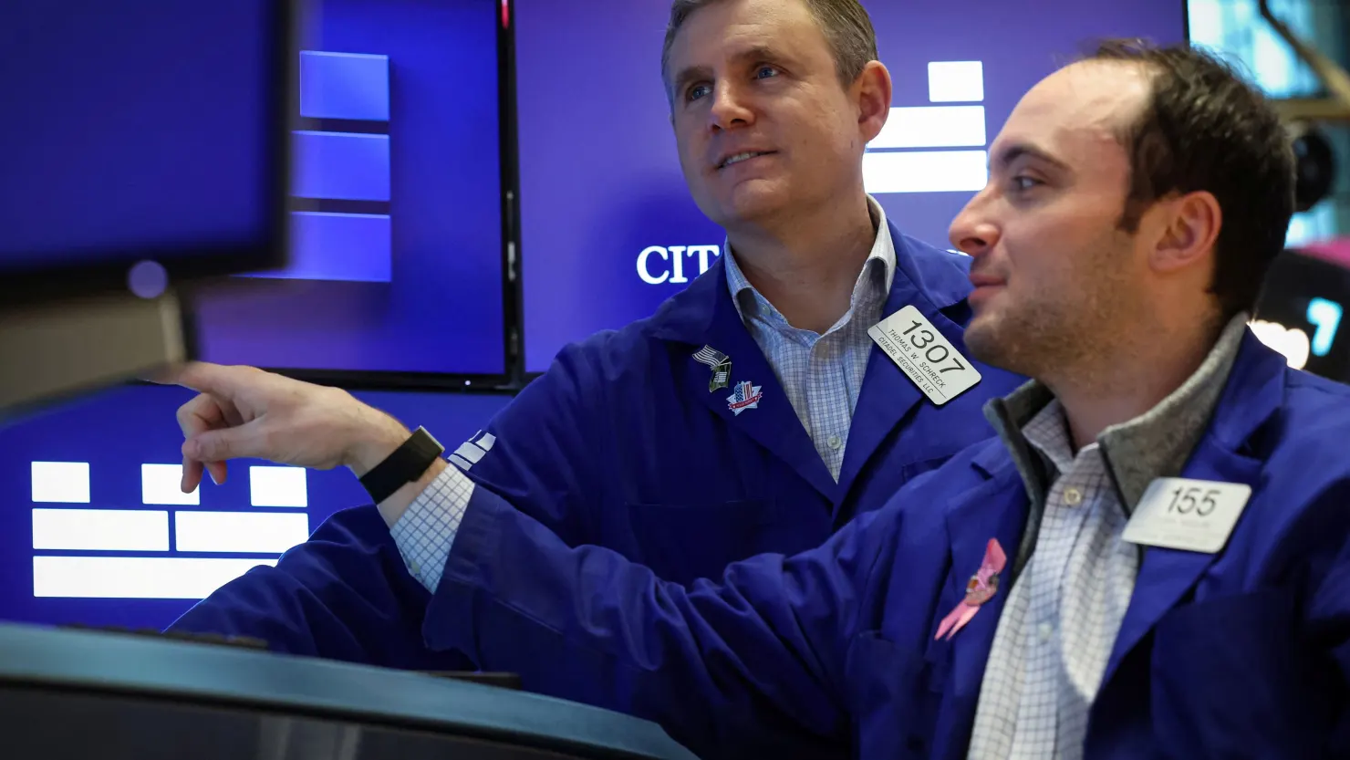 Hedge Funds Pocketed $24B Shorting Software — and Now they’re Piling in