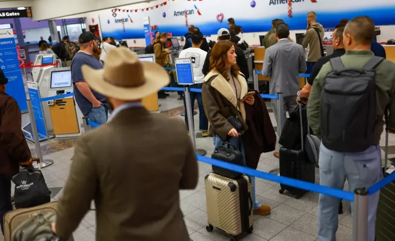 El Paso Airspace Reopens After Drone Scare Raises Questions