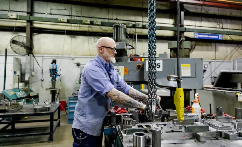 Shutdown Sting: Q4 Growth Sputters to 1.4% as Inflation Stays Stubborn at 3%