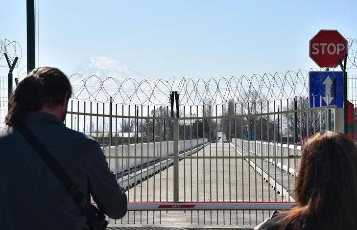 Türkiye as Third Wheel: How Ankara Shapes and Profits from Armenia-Azerbaijan Rapprochement