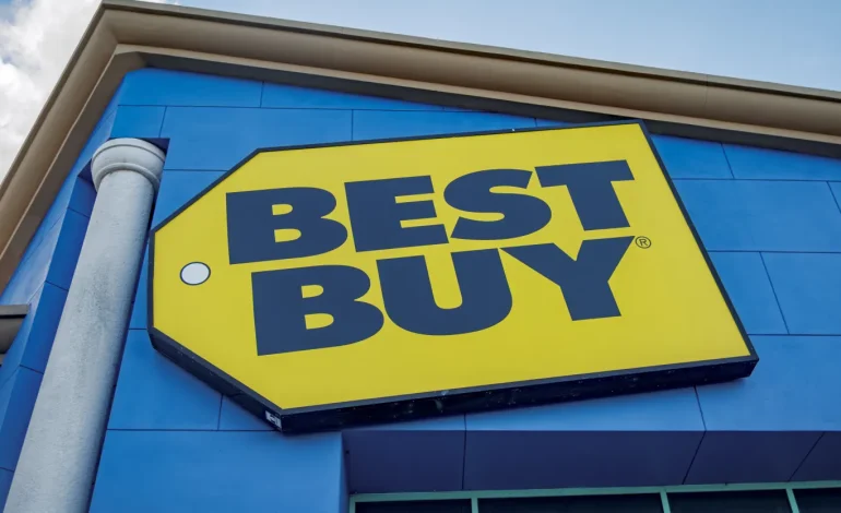 Best Buy Beats on Profit but Stumbles on Holiday Sales