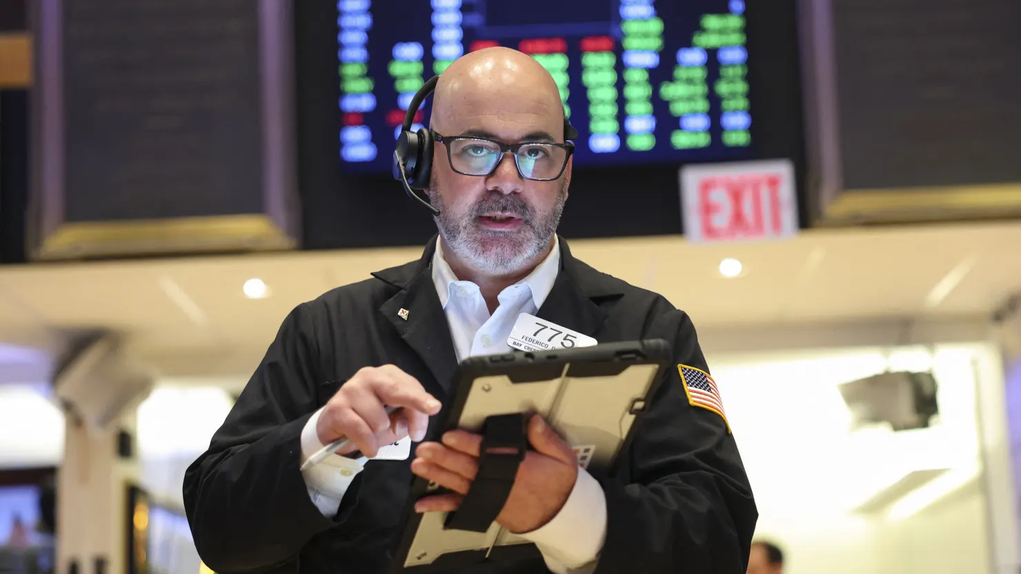 Stocks Bounce, Oil Slips as Talk of US–Iran Deal Shakes Markets Again