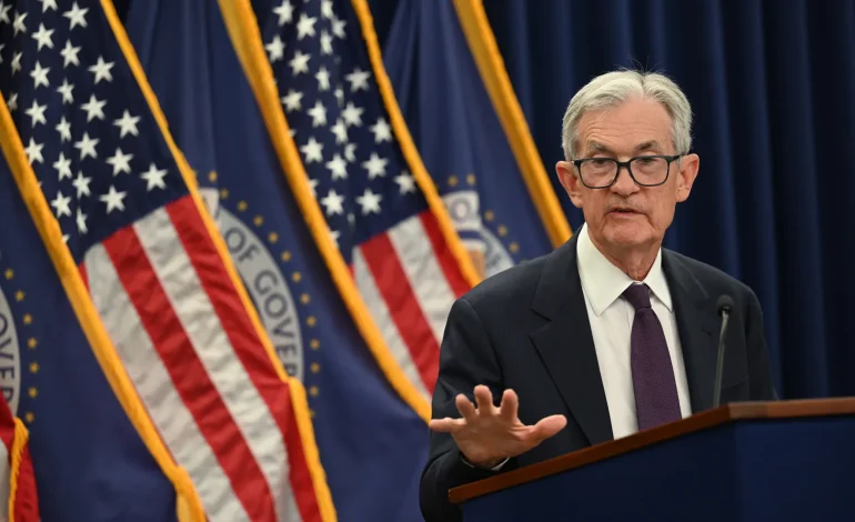 Powell Isn’t Going Anywhere Yet — and That Leaves Trump in a Bind