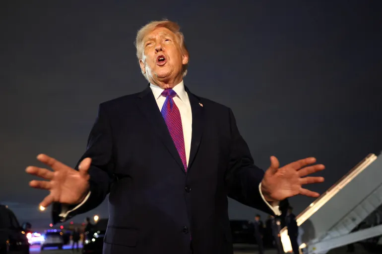 Trump Threatens More Strikes on Iran’s Kharg Island as Hormuz Tensions Rise