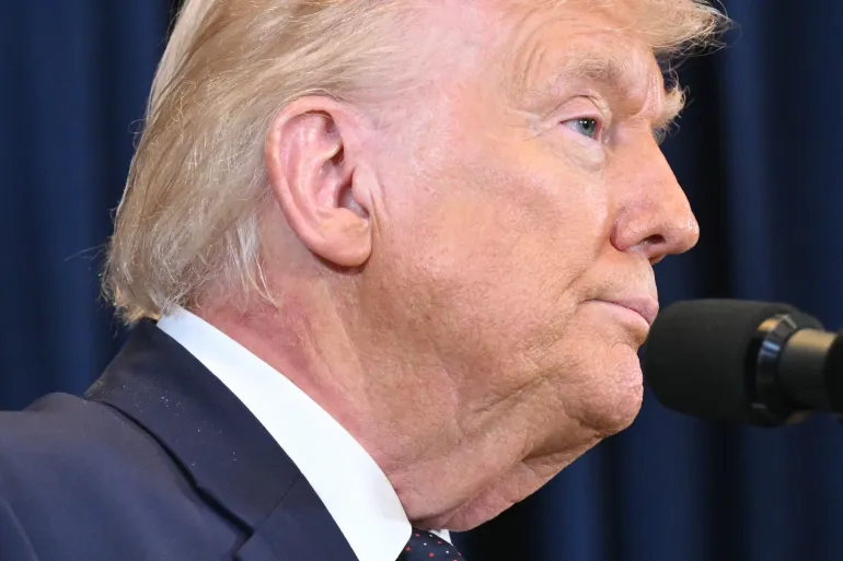 Trump Says Iran War May End Soon While Warning of Stronger Strikes