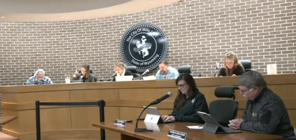 Mills sets requirements for kennels in city limits