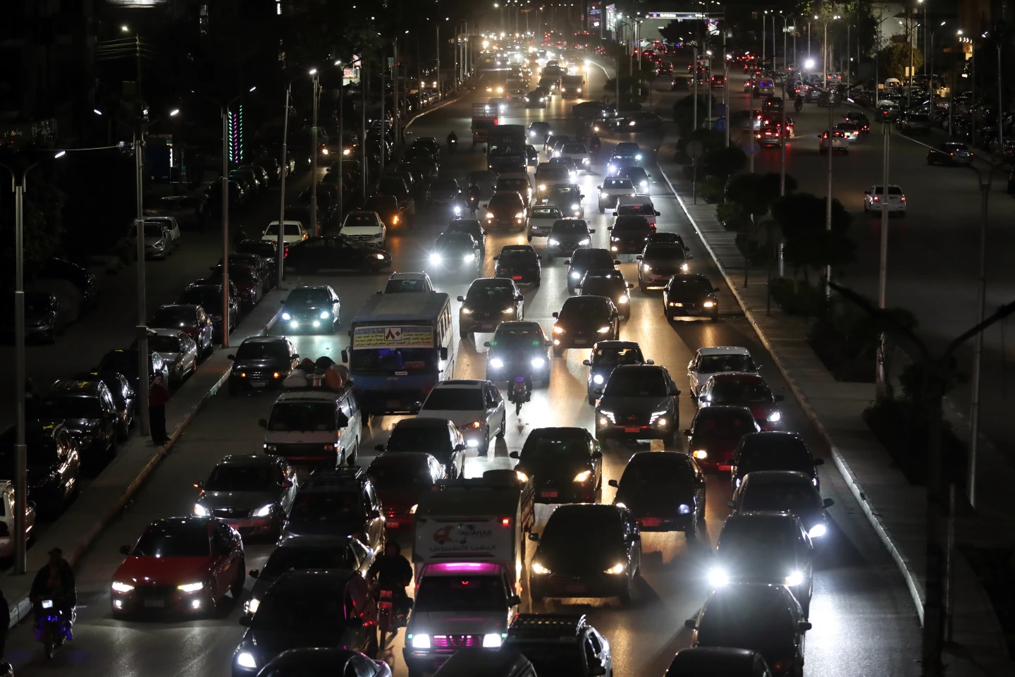 From Cairo Nights to Seoul Streets, Oil Shock Is Changing How People Live