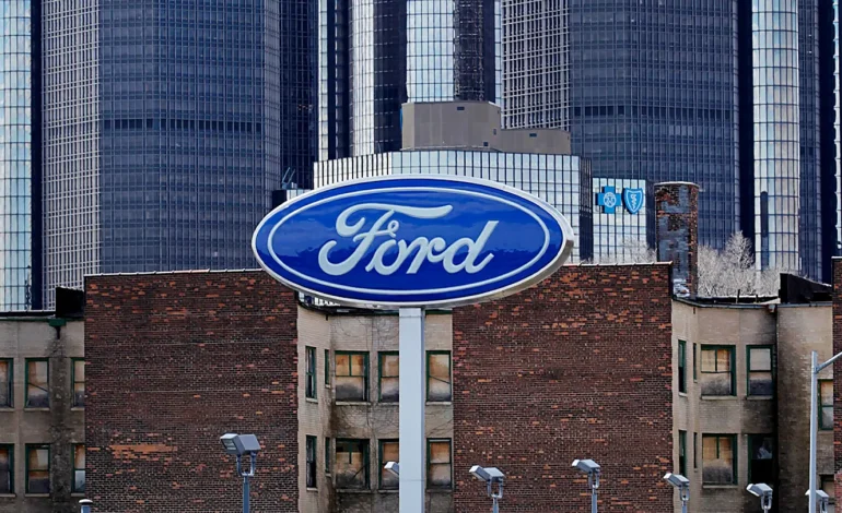 Ford Pulls Over 250K SUVs Over Glitch That Knocks Out Key Safety Tech