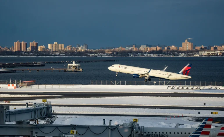 Delta Slams the Brakes on Growth as Fuel Costs Bite – but Its Refinery Softens the Blow