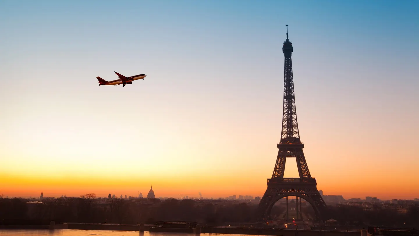 Europe’s Jet Fuel Clock Is Ticking — And Airlines May Soon Feel It