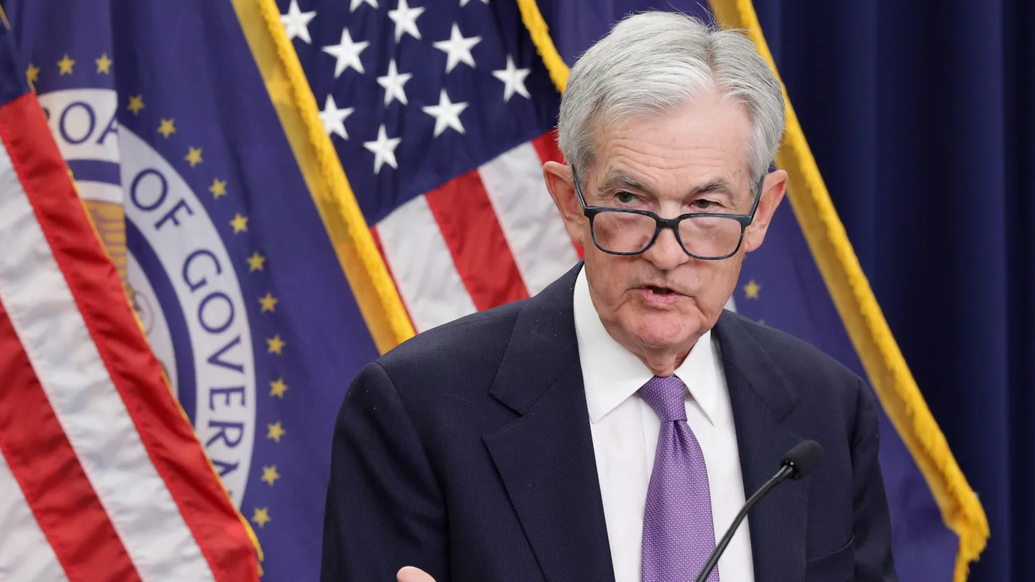 DOJ Backs Off Powell Probe, Clearing the Runway for Warsh