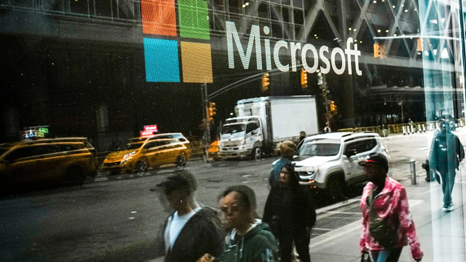 Microsoft Rolls out First Buyout Plan as AI Spending Reshapes Workforce
