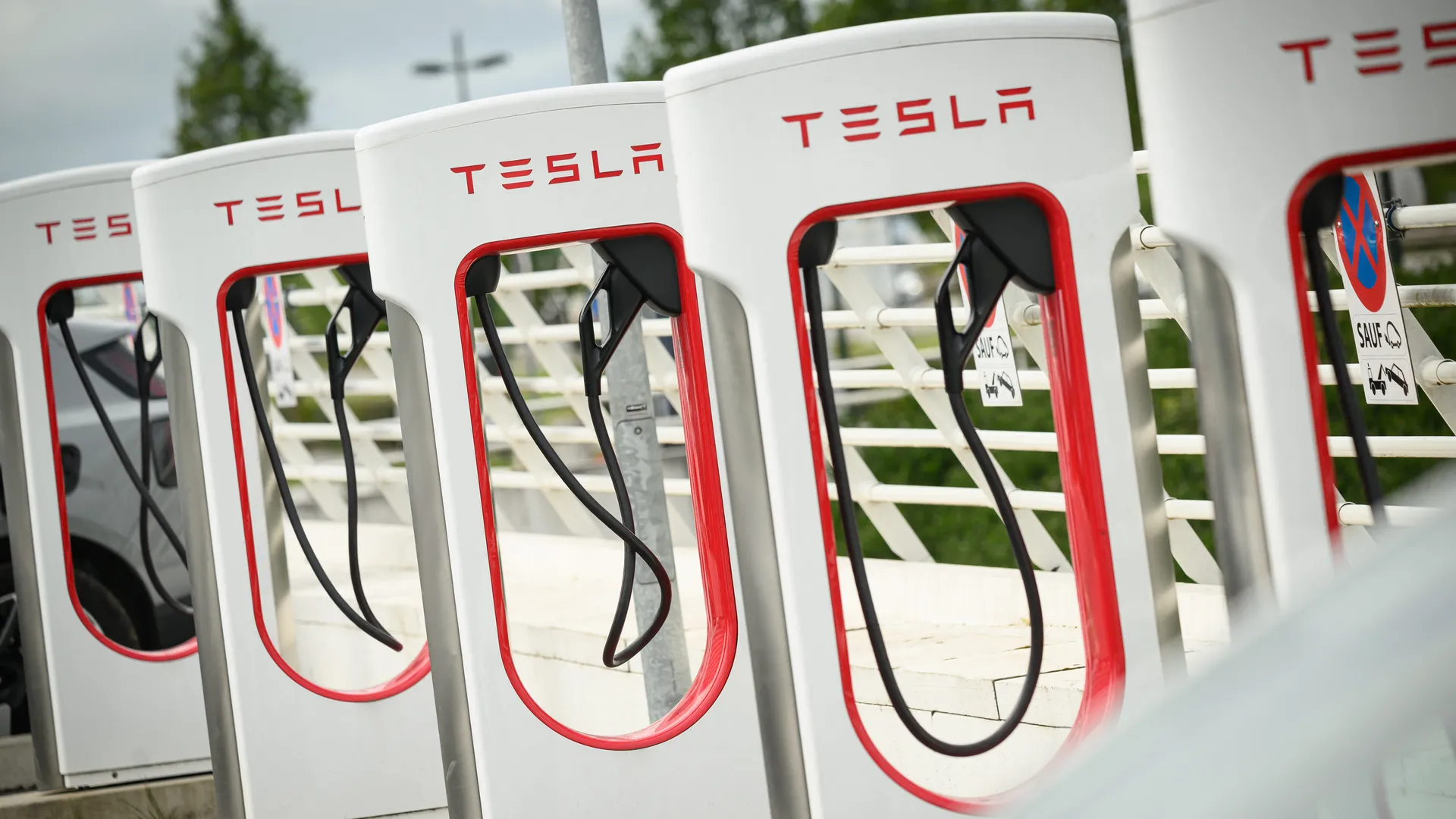 Tesla’s Profits Tick Up – But Its AI Spending Spree Is Getting Expensive