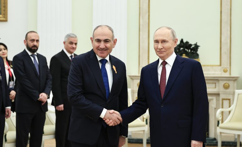 Frost in Moscow: Pashinyan’s Visit to Russia Met with Cold Optics