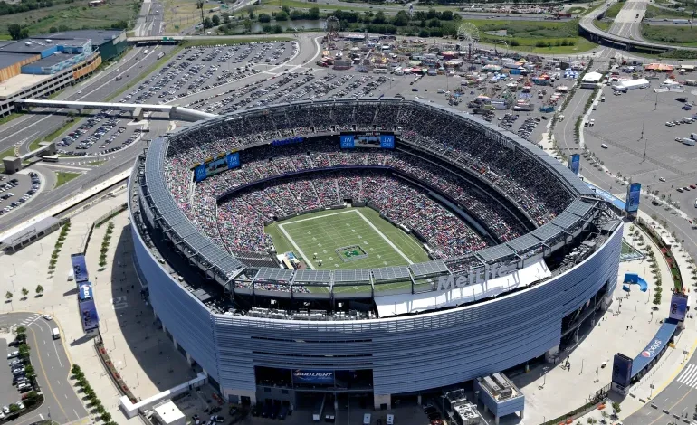 World Cup transit prices spark backlash from fans and officials