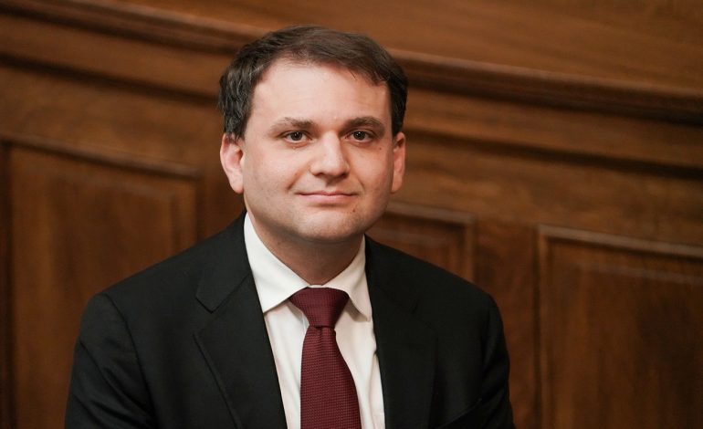 Wyoming lawyer files complaint against Gray for providing voter data to feds