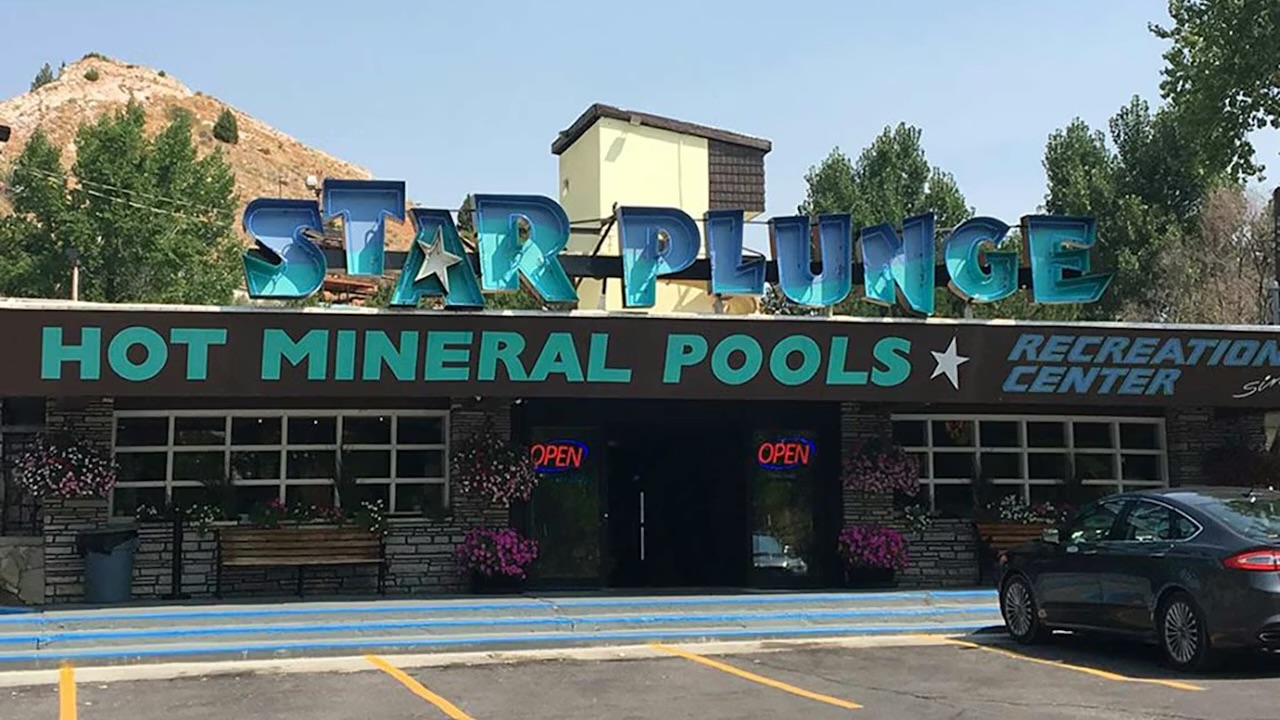 $3 million state buyout of Star Plunge, hotel could end decades of disputes
