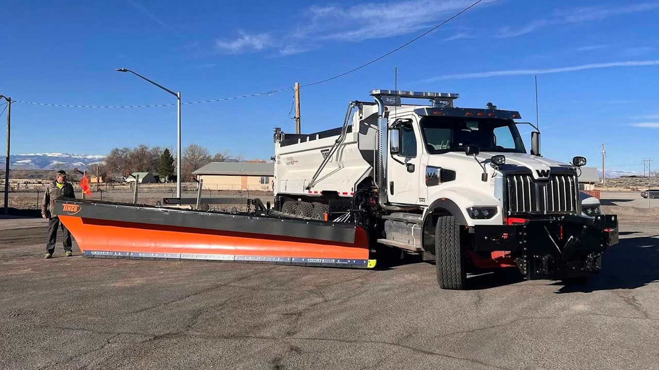 Why WYDOT’s new plow trucks cost $500,000 each