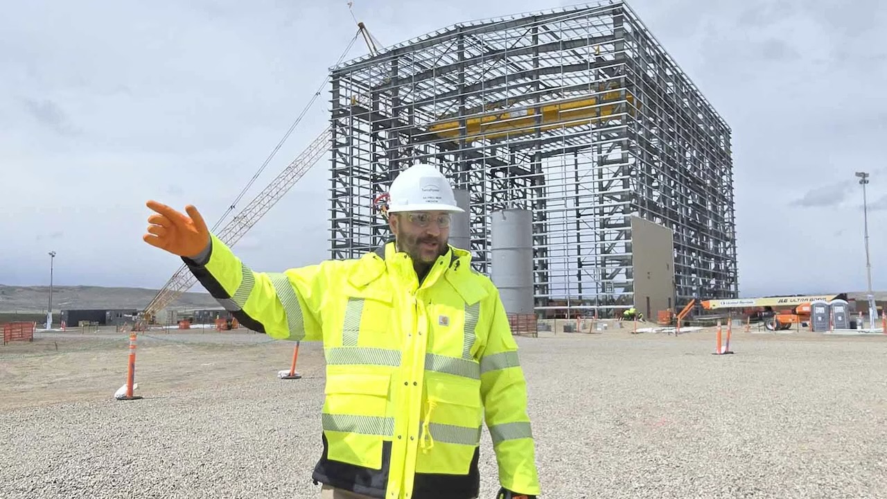 TerraPower starts building Wyoming nuclear plant despite 60 mph wind gusts