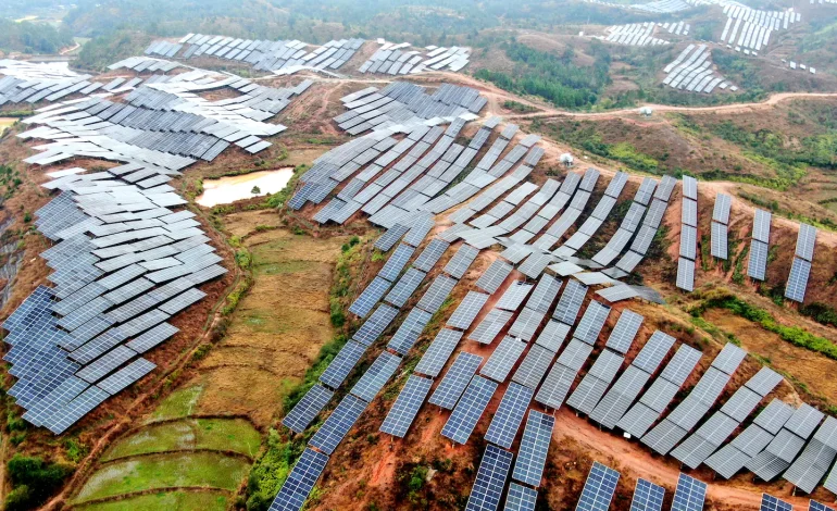 War Shock, Green Surge: How China Is Turning the Energy Crisis Into an Advantage