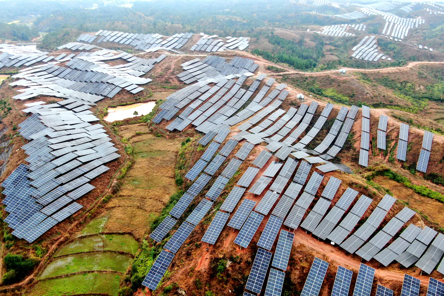 War Shock, Green Surge: How China Is Turning the Energy Crisis Into an Advantage