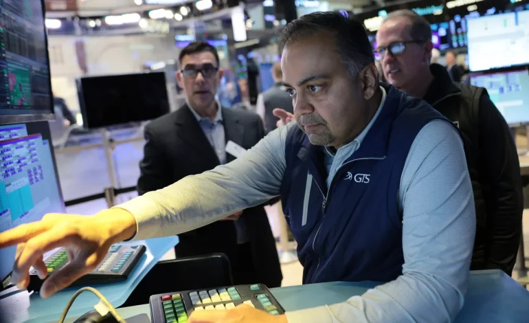 Stocks Hold Steady While Oil Jumps on Fresh Iran Tensions