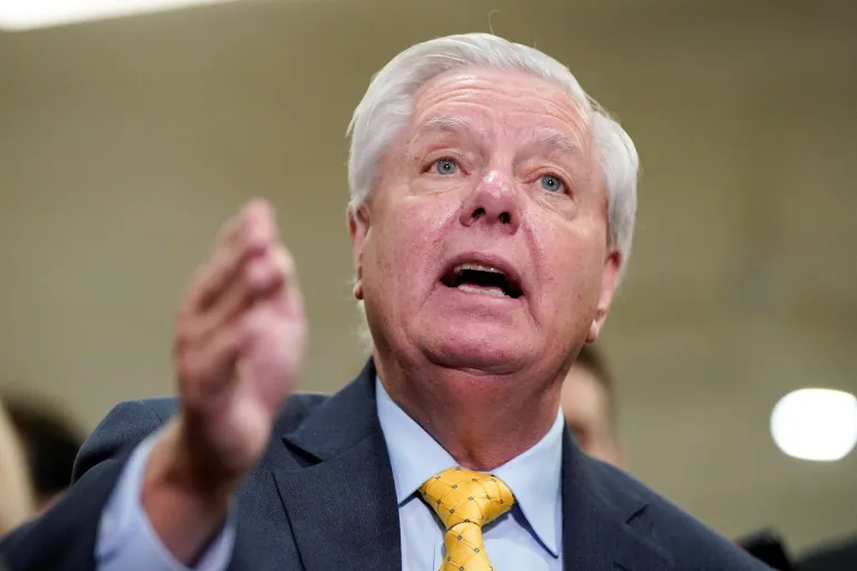 Trump Stands by Pakistan as Iran Mediator Despite Graham’s Criticism