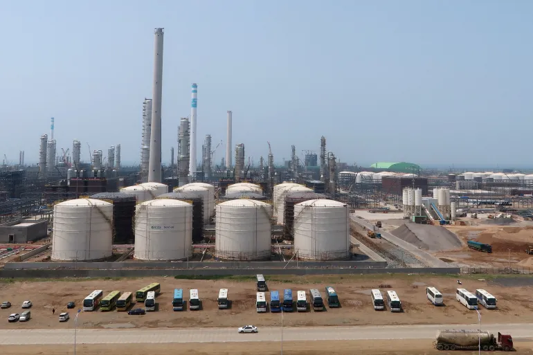 China moves to block US sanctions on Iranian oil-linked refiners