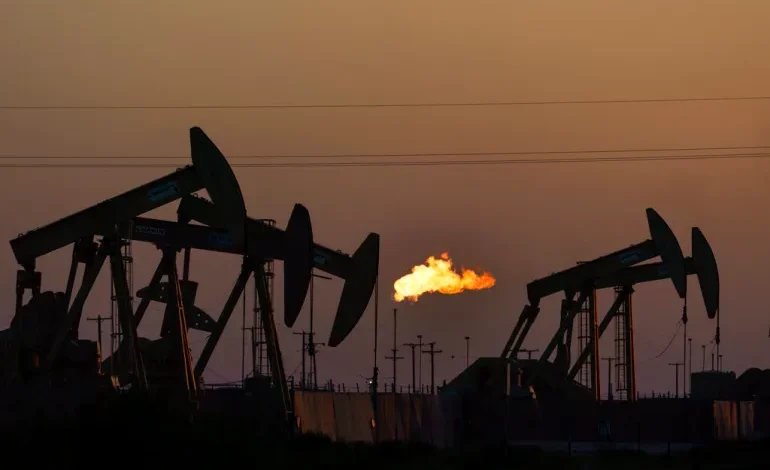 Methane cuts lag as energy risks rise, IEA says