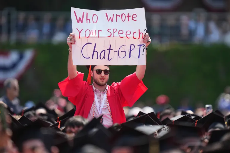 New Graduates Enter a Job Market That Suddenly Has Less Room