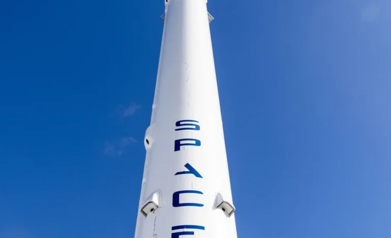 SpaceX Takes the IPO Plunge, Setting Musk up for a Shot at Trillionaire Status