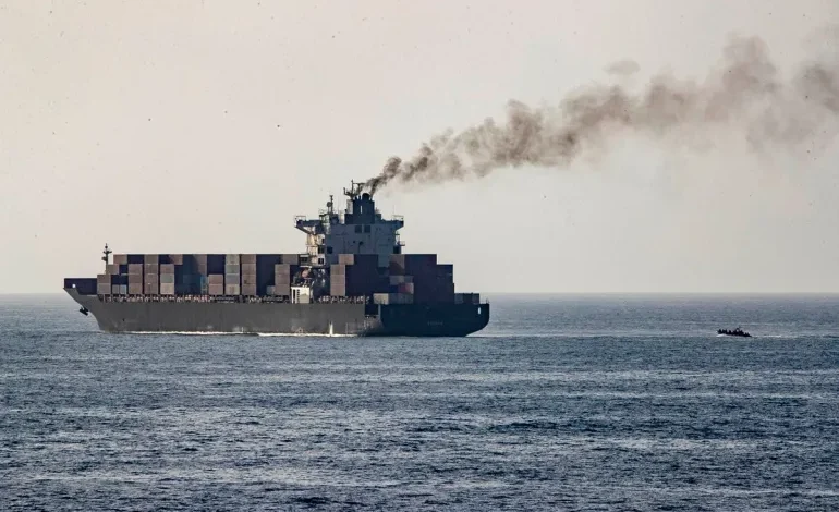US transfers seized Iranian crew to Pakistan in cautious de-escalation signal