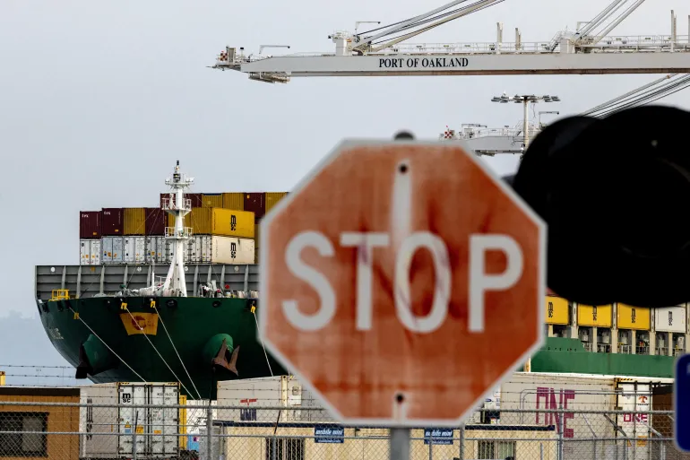 Appeals Court Gives Trump’s Global Tariff Temporary Reprieve